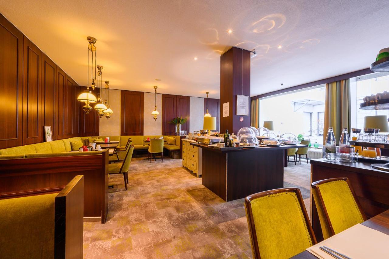 Hotel Kaspar Garni ジークブルク エクステリア 写真
