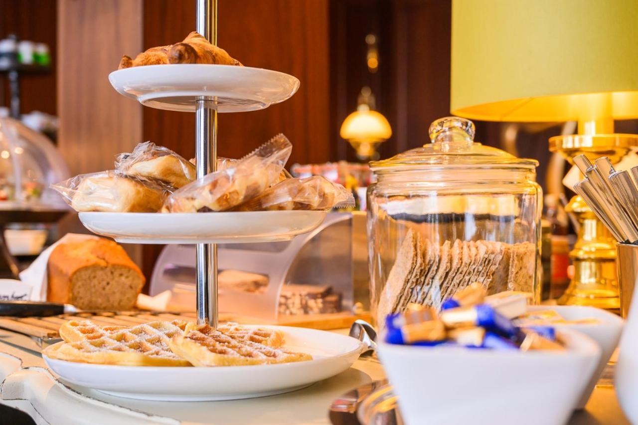 Hotel Kaspar Garni ジークブルク エクステリア 写真