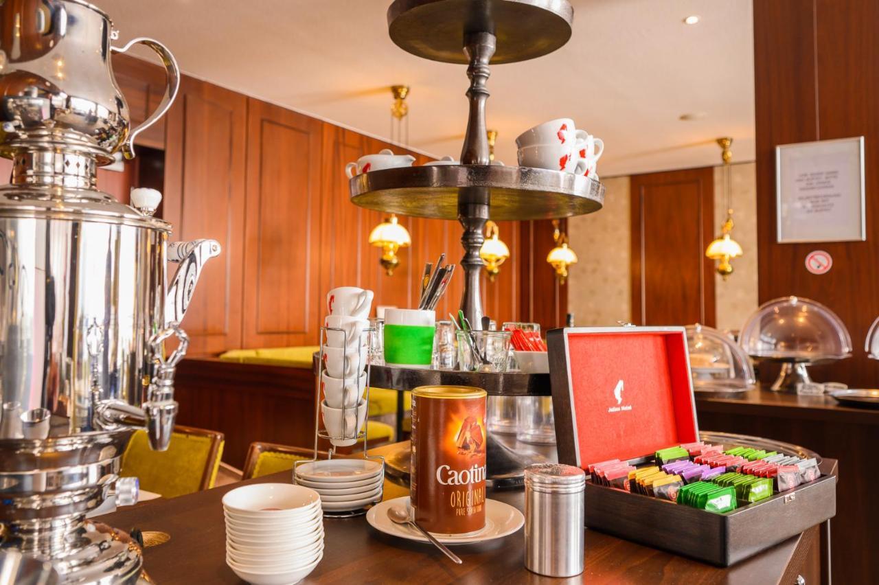 Hotel Kaspar Garni ジークブルク エクステリア 写真