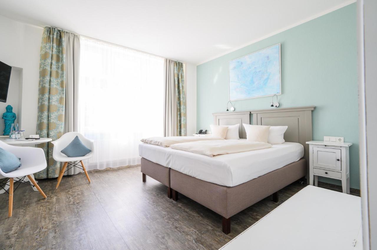 Hotel Kaspar Garni ジークブルク エクステリア 写真