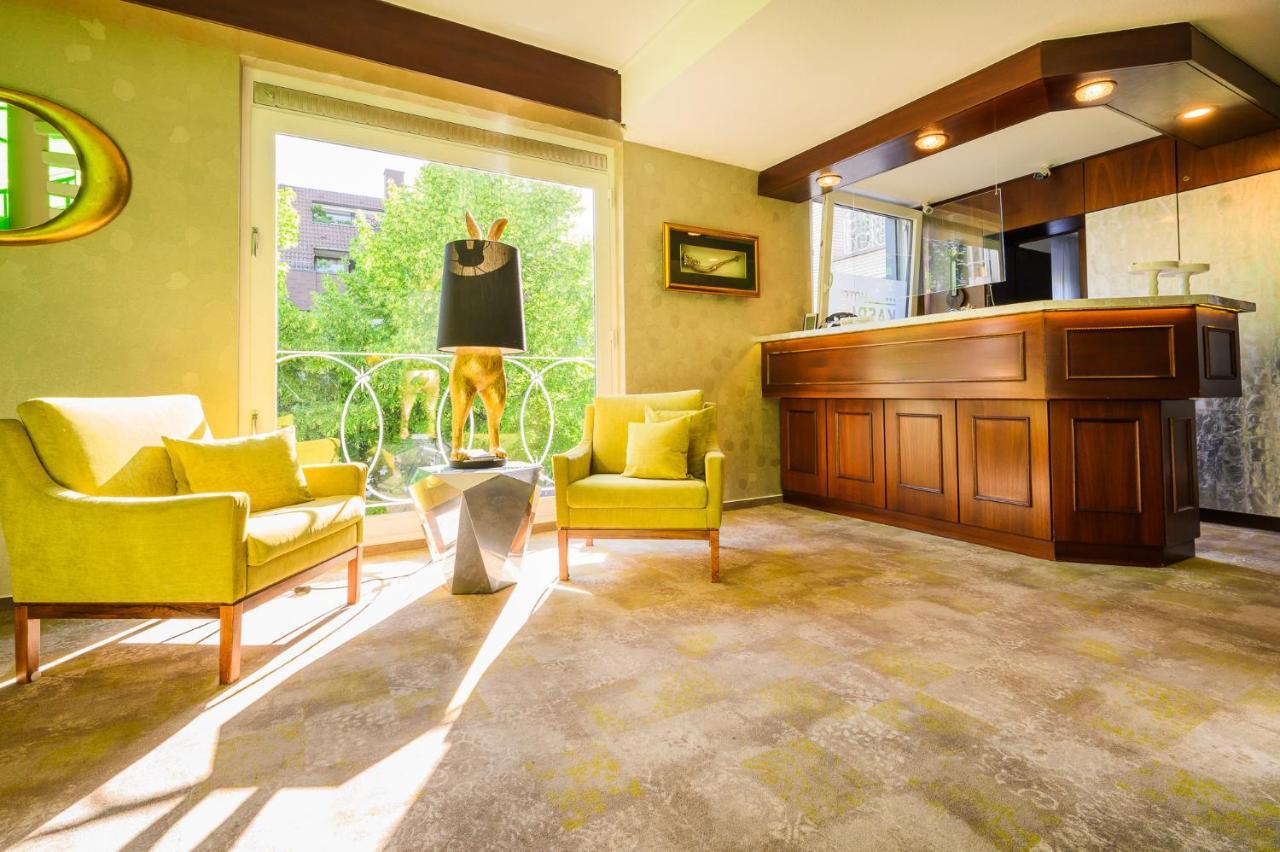 Hotel Kaspar Garni ジークブルク エクステリア 写真