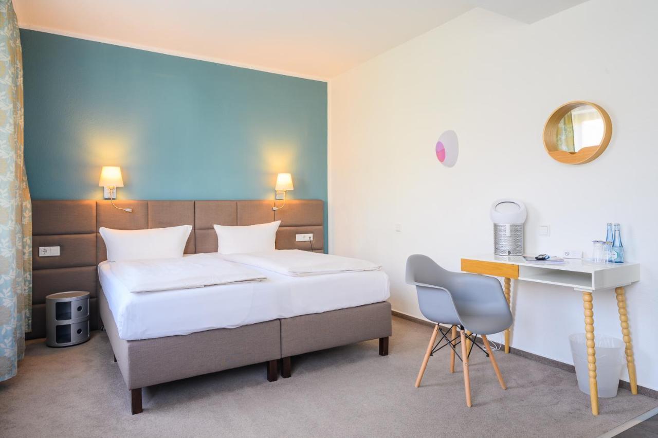 Hotel Kaspar Garni ジークブルク エクステリア 写真